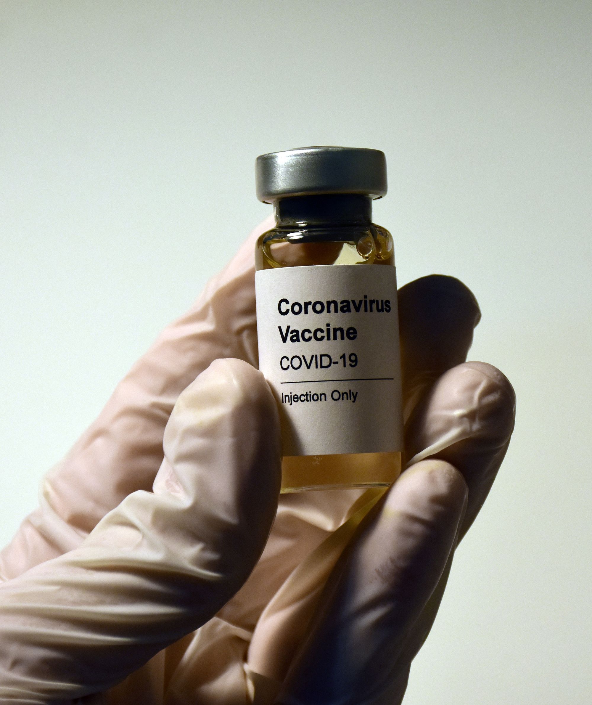 United States: vaccination requirements and verification programs split state governments